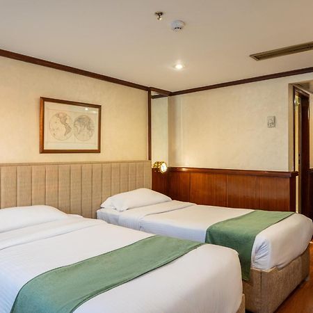 樂蜀 Magic I Nile Cruise Deluxe Boat The Scheduled Departure Is On Saturday For A 7-Day Nile Cruise酒店 外观 照片