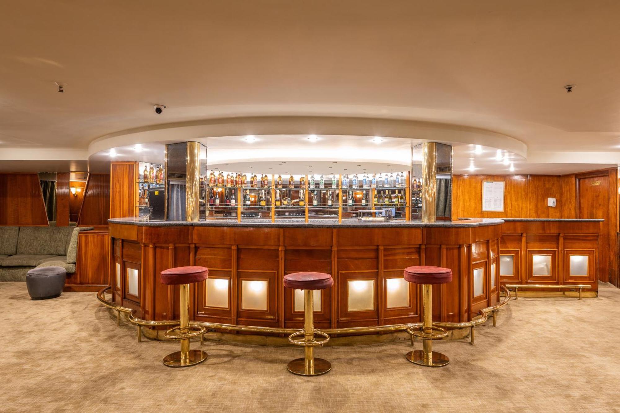 樂蜀 Magic I Nile Cruise Deluxe Boat The Scheduled Departure Is On Saturday For A 7-Day Nile Cruise酒店 外观 照片